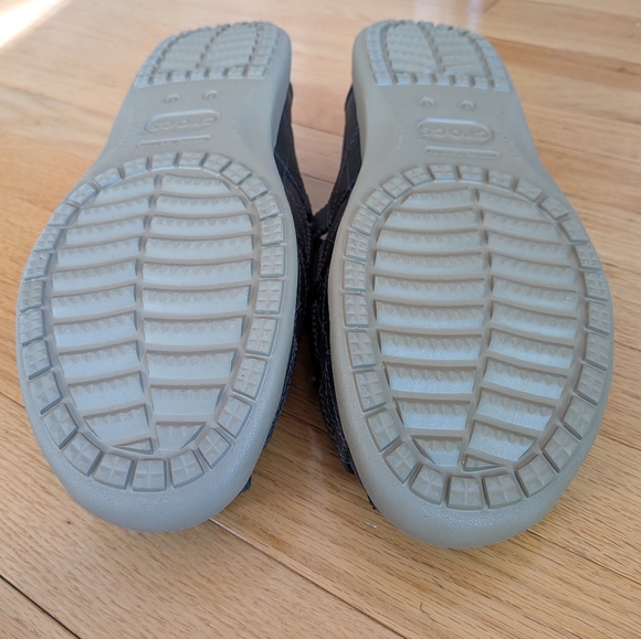 Crocs Santa Cruz Leather Fisherman Sandals Size 11. - Picture 4 of 6